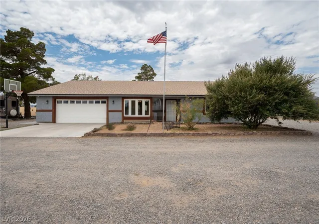 3rd image of 371 W Nopah Vista Ave, Pahrump, NV 89060 | MLS# 2803170