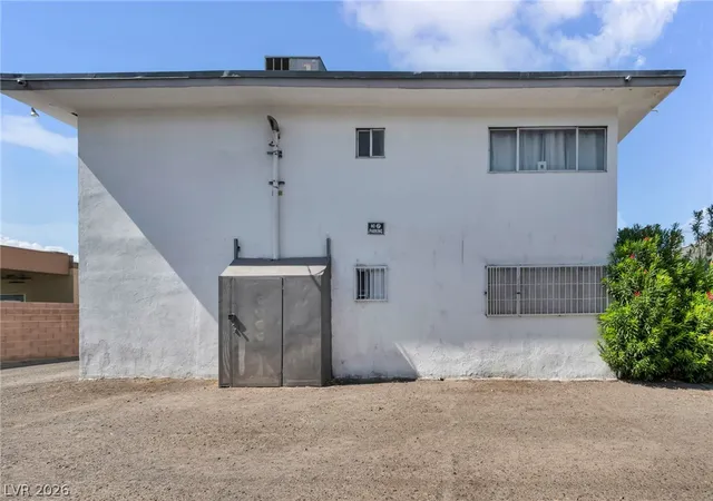 Photo 3 of Multi family home for sale at 1165 Sierra Vista Dr, Las Vegas, NV 89169 | MLS# 2801639 | Listing updated on 2026-08-05