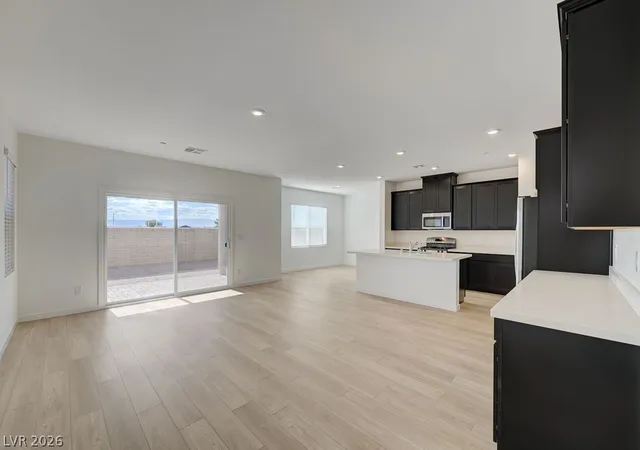 Photo 2 of Single family home for sale at 553 Preston Crst St, Henderson, NV 89011 | MLS# 2803411 | Listing updated on 2026-07-26
