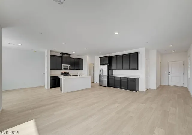 Photo 3 of Single family home for sale at 553 Preston Crst St, Henderson, NV 89011 | MLS# 2803411 | Listing updated on 2026-07-26