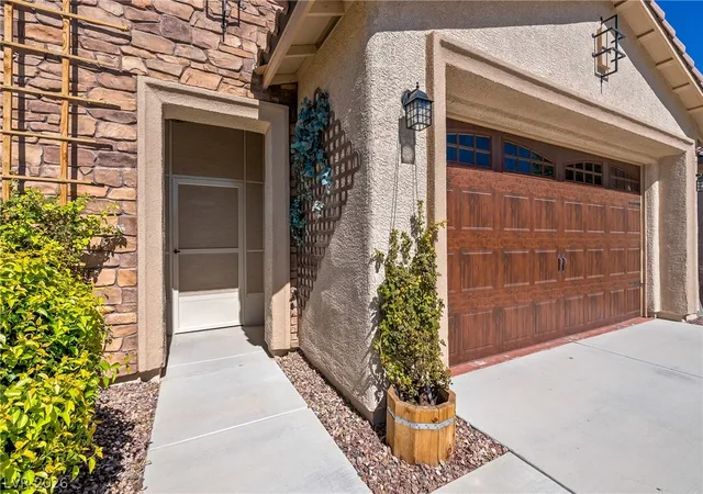 Photo 3 of Sale Pending at 4714 E Lucera Ct, Pahrump, NV 89061 | MLS# 2803408 | Listing updated on 2026-09-29