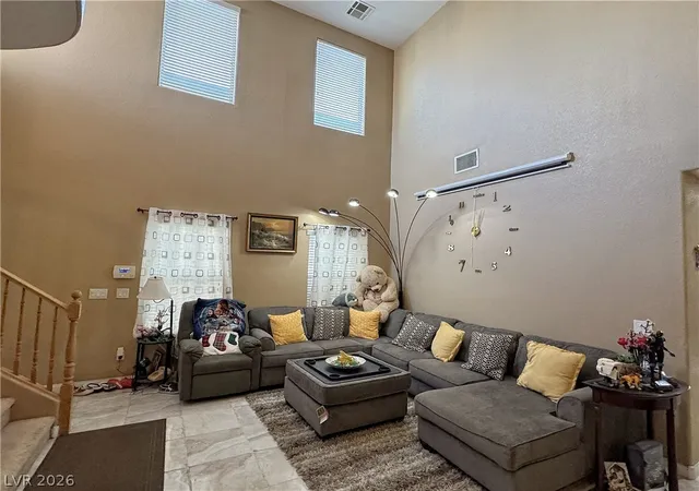 Photo 4 of Single family home for sale at 6041 Glenborough St, Las Vegas, NV 89115 | MLS# 2803378 | Listing updated on 2026-08-23
