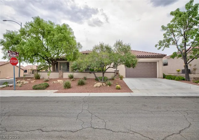 Photo 2 of Single family home for sale at 2120 Twin Fls Dr, Henderson, NV 89044 | MLS# 2803578 | Listing updated on 2026-08-24