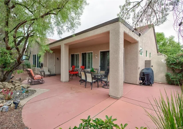 Photo 4 of Single family home for sale at 2120 Twin Fls Dr, Henderson, NV 89044 | MLS# 2803578 | Listing updated on 2026-10-30