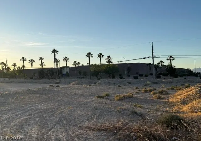 2nd image of Red Coach Ave, Las Vegas, NV 89129 | MLS# 2803700