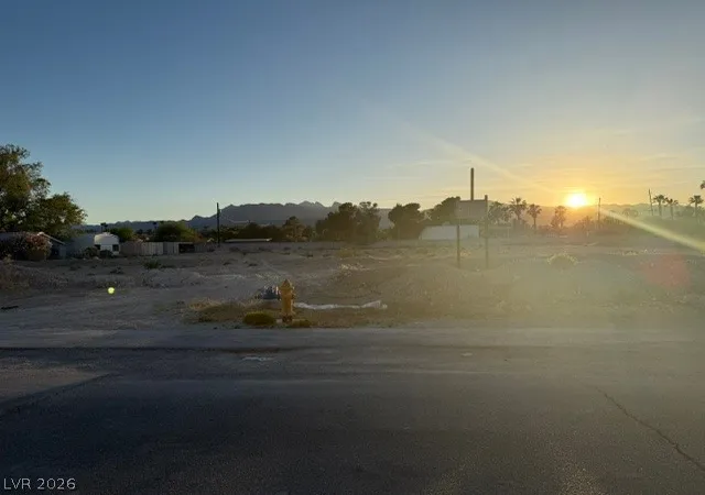 3rd image of Red Coach Ave, Las Vegas, NV 89129 | MLS# 2803700