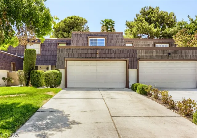 Photo 2 of Townhouse for sale at 2951 Pinehurst Dr, Las Vegas, NV 89109 | MLS# 2803399 | Listing updated on 2026-08-26