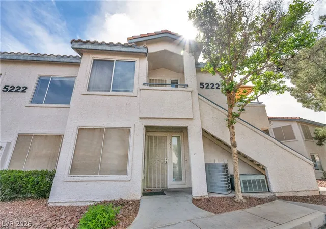Listing Photo 4 - Condo for sale in building located at 5222 Mandalay Springs Dr, Las Vegas, NV 89120 - Unit #201