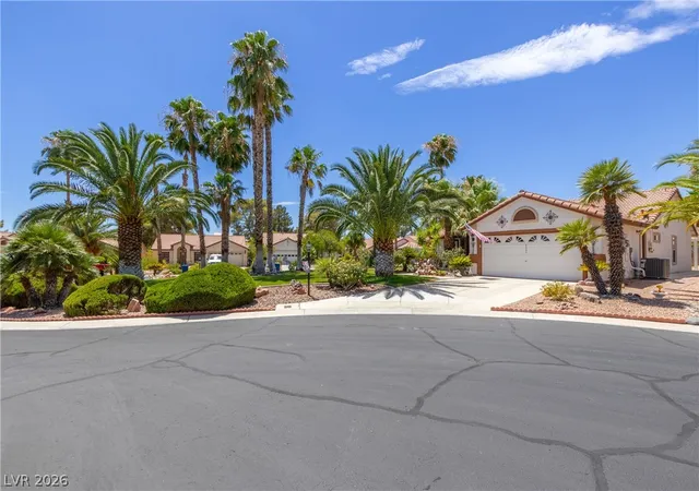 Photo 3 of Single family home for sale at 5521 Cranwood Ct, Las Vegas, NV 89130 | MLS# 2803973 | Listing updated on 2026-08-11