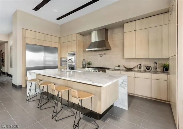 Photo 4 of Single family home for sale at 129 Still Shrs St, Henderson, NV 89011 | MLS# 2803102 | Listing updated on 2026-09-30