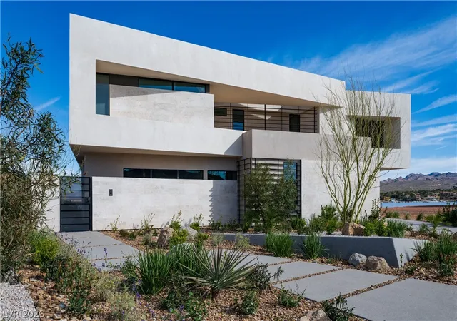 Photo 2 of Mansion for sale at 1541 Pleasant Bay Ct, Henderson, NV 89011 | MLS# 2802518 | Listing updated on 2026-07-31