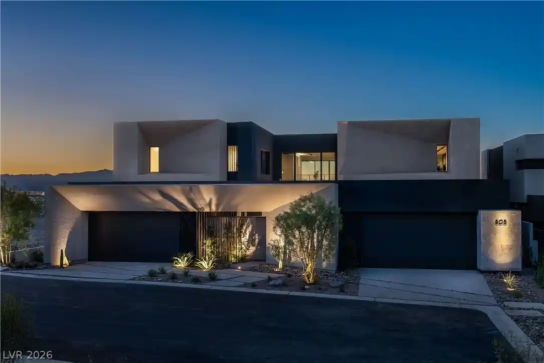 Photo 1 of Mansion for sale at 1528 Pleasant Bay Ct, Henderson, NV 89011 | MLS# 2802513 | Listing updated on 2026-10-21