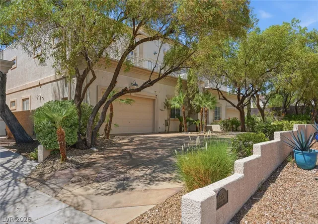 Photo 2 of Townhouse for sale at 5091 Thunder River Cir, Las Vegas, NV 89148 | MLS# 2804147 | Listing updated on 2026-08-06