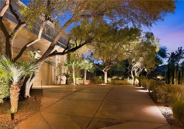 Photo 3 of Townhouse for sale at 5091 Thunder River Cir, Las Vegas, NV 89148 | MLS# 2804147 | Listing updated on 2026-08-06