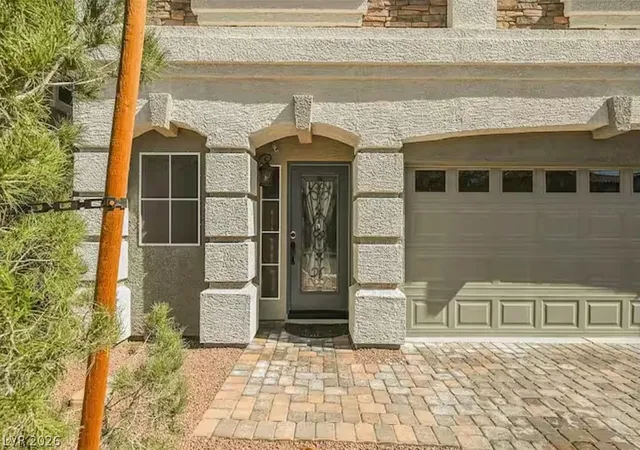 Photo 4 of Single family home for sale at 7066 S Bronco St, Las Vegas, NV 89118 | MLS# 2804295 | Listing updated on 2026-07-30