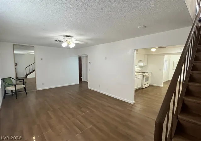 2nd image of 3974 Palos Verdes St, Las Vegas, NV 89119 | MLS# 2804284