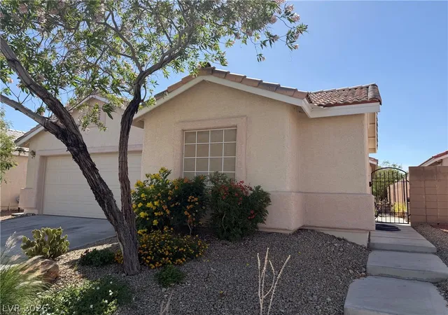 3rd image of 6113 Alderley Ct, North Las Vegas, NV 89081 | MLS# 2804352