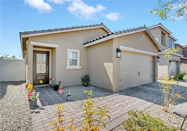 Photo 4 of Single family home for sale at 4215 Gold Desert St, North Las Vegas, NV 89032 | MLS# 2803223 | Listing updated on 2026-08-05