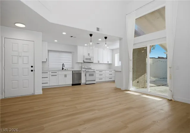 3rd image of 1447 Tiny Pebble Wy, Las Vegas, NV 89142 | MLS# 2804396