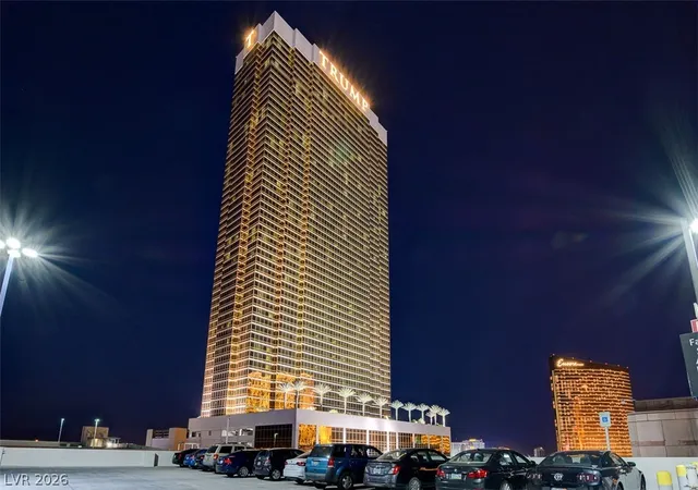 Photo 3 of Condo for sale at 2000 N Fashion Show Dr #2815, Las Vegas, NV 89109 | MLS# 2804473 | Listing updated on 2026-07-30