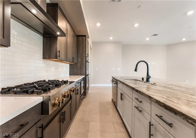 3rd image of 9132 Las Manaitas Ave #302, Las Vegas, NV 89144 | MLS# 2801118