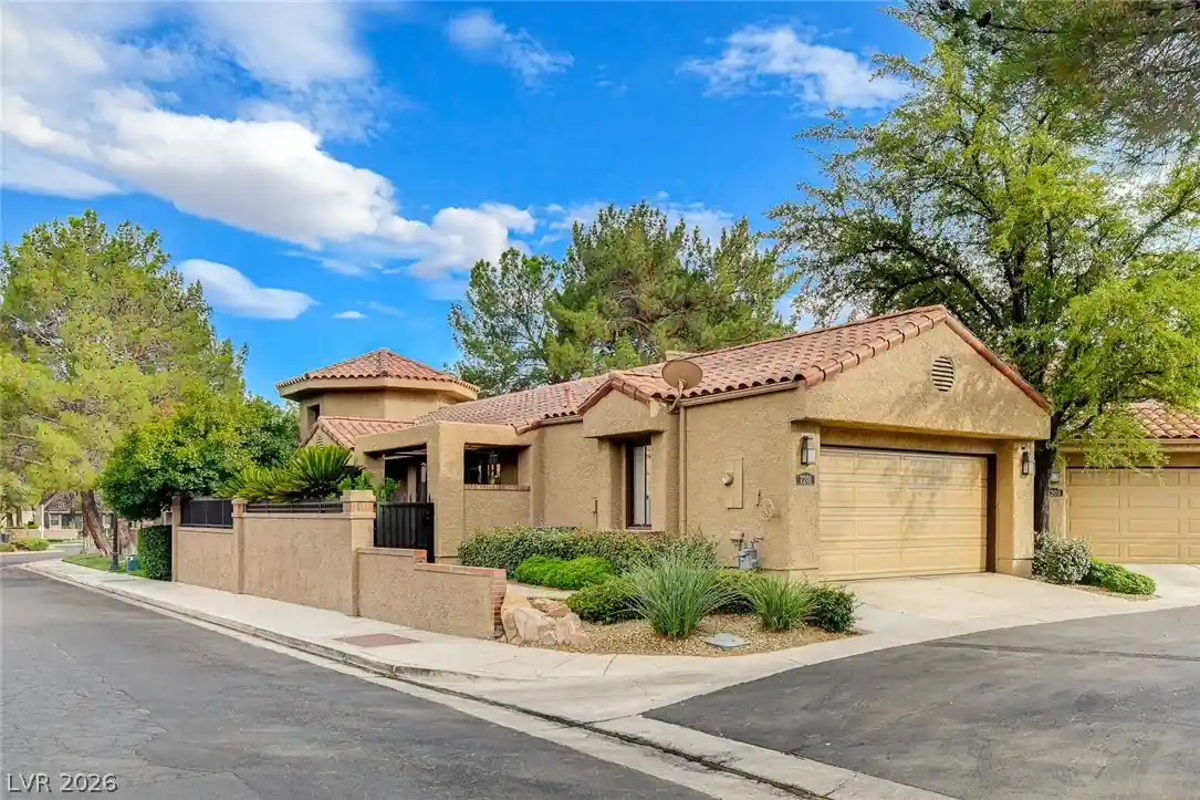 Photo 1 of Townhouse for sale at 7201 Mission Hills Dr, Las Vegas, NV 89113 | MLS# 2804293 | Listing updated on 2026-10-14