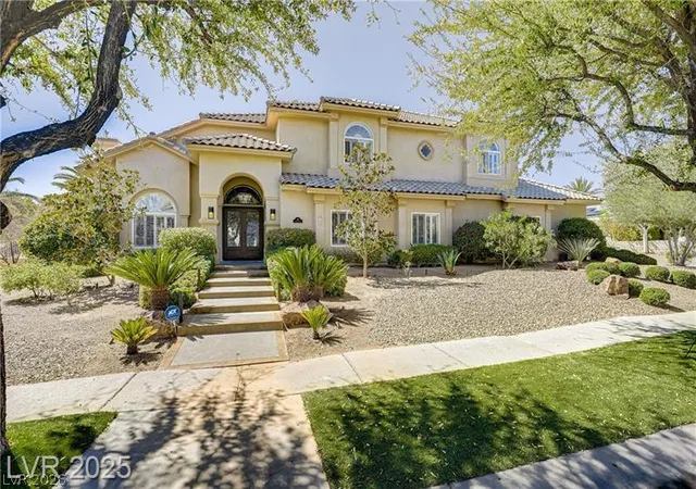 1st image of 165 Inveraray Ct, Henderson, NV 89074 | MLS# 2801857