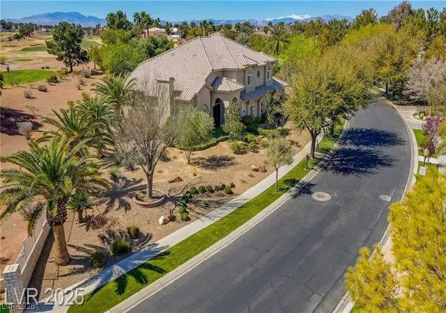 5th image of 165 Inveraray Ct, Henderson, NV 89074 | MLS# 2801857