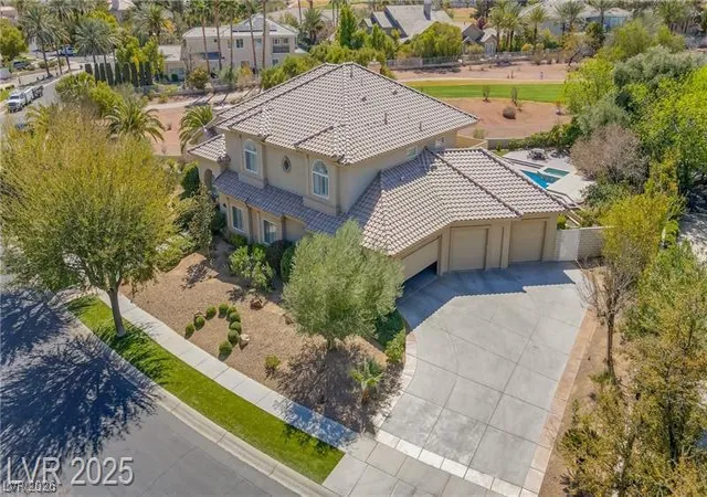 70th image of 165 Inveraray Ct, Henderson, NV 89074 | MLS# 2801857