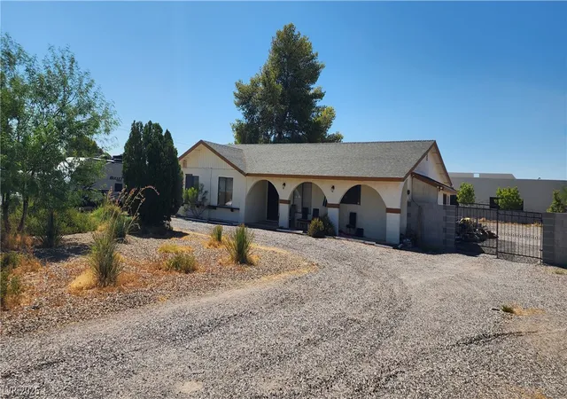 Photo 1 of Single family home for sale at 6067 W Oquendo Rd, Las Vegas, NV 89118 | MLS# 2804577 | Listing updated on 2026-07-30