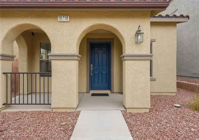 Photo 3 of Sale Pending at 10718 Myrtle Grv Ave, Las Vegas, NV 89166 | MLS# 2804570 | Listing updated on 2026-08-18