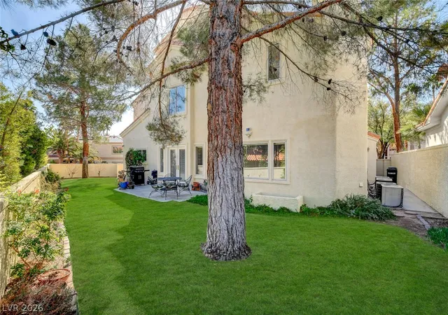 Photo 3 of Single family home for sale at 2136 Lookout Point Cir, Las Vegas, NV 89117 | MLS# 2804554 | Listing updated on 2026-08-03