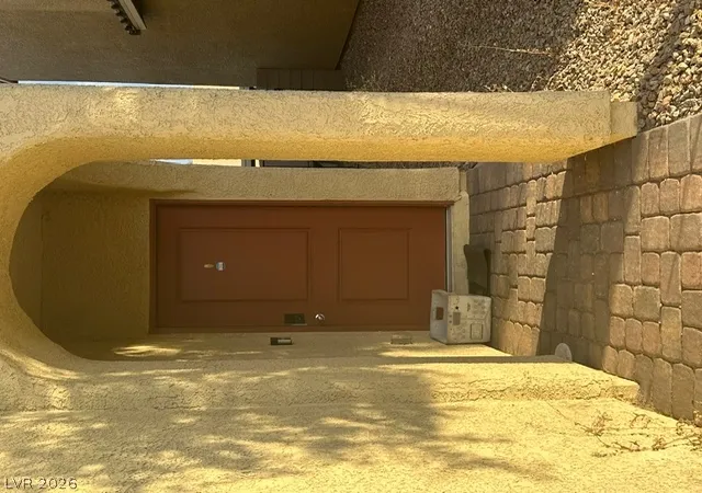 Photo 2 of Single family home for sale at 3835 Enchanted Well Ave, North Las Vegas, NV 89031 | MLS# 2804088 | Listing updated on 2026-10-27