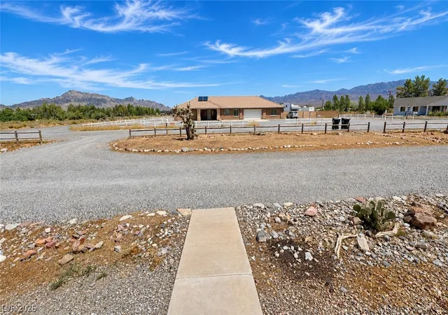 Photo 3 of Single family home for sale at 1276 Ashley Ct, Pahrump, NV 89060 | MLS# 2801784 | Listing updated on 2026-09-01