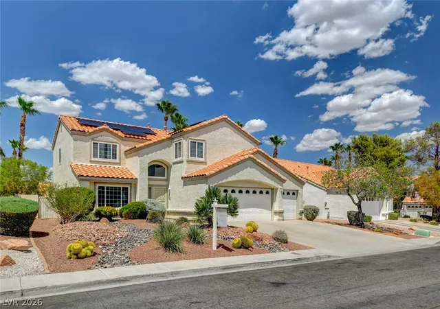 Photo 3 of Single family home for sale at 2004 Aspen Brk Dr, Henderson, NV 89074 | MLS# 2804730 | Listing updated on 2026-07-31
