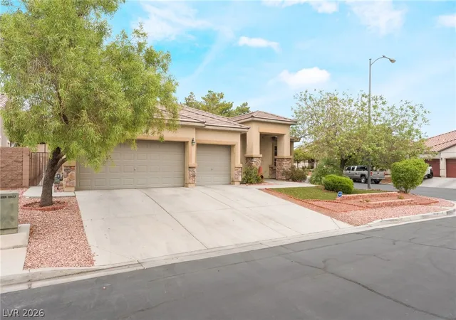 2nd image of 4631 Mission Cantina St, North Las Vegas, NV 89081 | MLS# 2804745