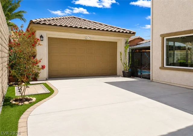 4th image of 820 Paseo Cerro Pl, Las Vegas, NV 89138 | MLS# 2804776