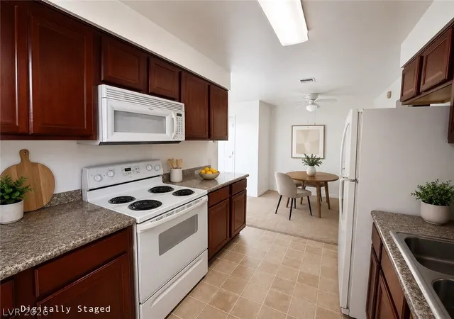 2nd image of 2606 S Durango Dr #204, Las Vegas, NV 89117 | MLS# 2804839