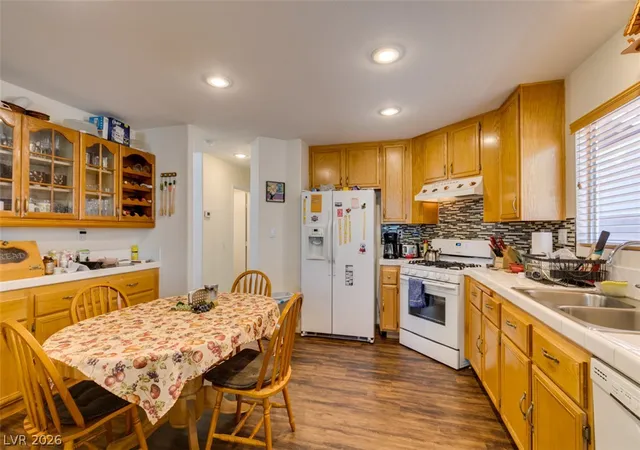 2nd image of 6019 Evening View St, North Las Vegas, NV 89031 | MLS# 2803790
