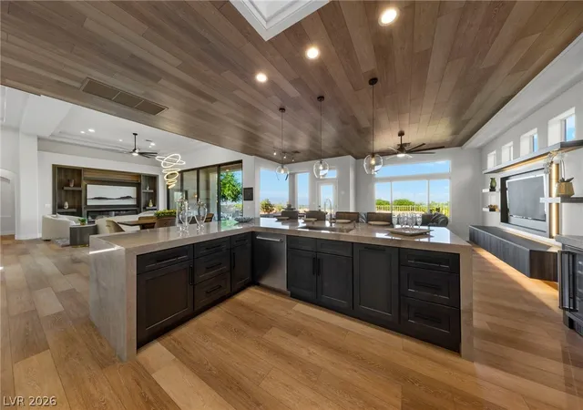 3rd image of 2548 Faiss Dr, Las Vegas, NV 89134 | MLS# 2804920
