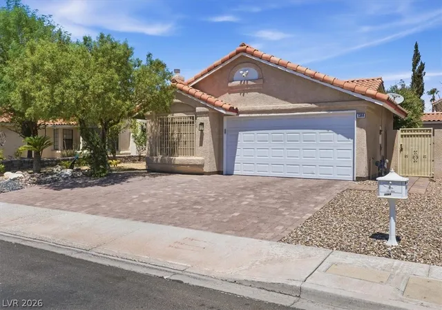 Photo 2 of Single family home for sale at 1344 White Dr, Las Vegas, NV 89119 | MLS# 2805023 | Listing updated on 2026-08-01