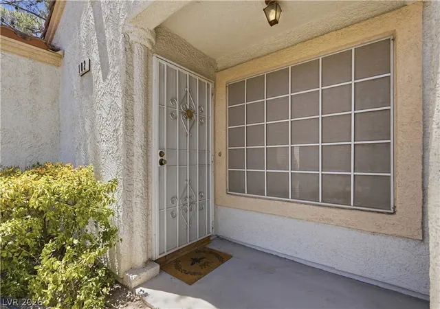 Photo 4 of Sale Pending at 5449 Geneive Ln #102, Las Vegas, NV 89108 | MLS# 2805186 | Listing updated on 2026-08-28