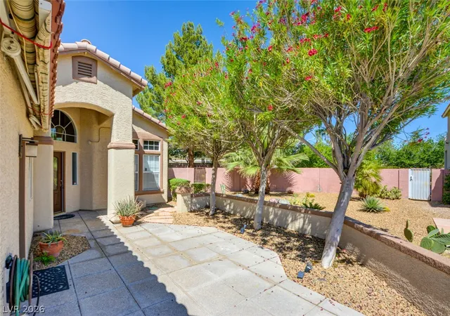 Photo 2 of Single family home for sale at 994 Upper Meadows Pl, Henderson, NV 89052 | MLS# 2805519 | Listing updated on 2026-08-24