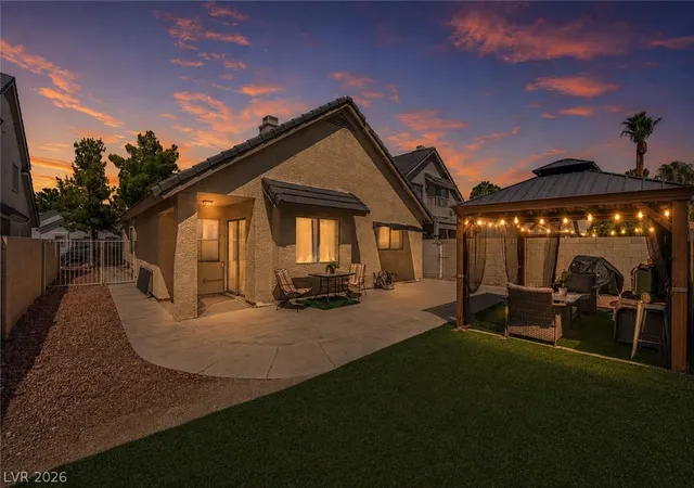 Photo 4 of Single family home for sale at 1714 La Cruz Dr, Henderson, NV 89014 | MLS# 2805433 | Listing updated on 2026-09-01