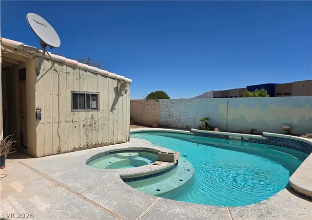 Photo 2 of Single family home for sale at 2042 Shannon Christine Dr, Las Vegas, NV 89104 | MLS# 2804121 | Listing updated on 2026-08-05