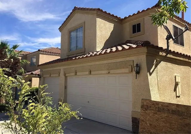 Photo 2 of Single family home for sale at 256 Camino Viejo St, Henderson, NV 89012 | MLS# 2805336 | Listing updated on 2026-08-03