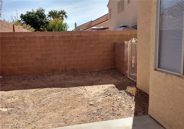 Photo 4 of Single family home for sale at 256 Camino Viejo St, Henderson, NV 89012 | MLS# 2805336 | Listing updated on 2026-08-03