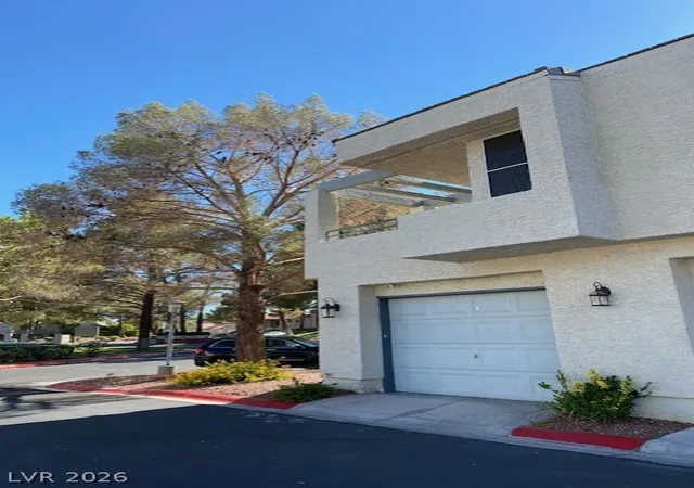 Townhouse for sale at 2761 Lodestone Dr #63, Las Vegas, NV 89117 | MLS# 2805350