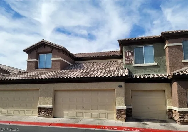 Photo 3 of Condo for sale at 8324 W Charleston Blvd #2033, Las Vegas, NV 89117 | MLS# 2805348 | Listing updated on 2026-08-03