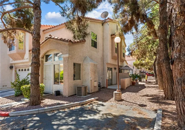 Photo 2 of Townhouse for sale at 6965 Oyster Shell Dr, Las Vegas, NV 89108 | MLS# 2805722 | Listing updated on 2026-08-21
